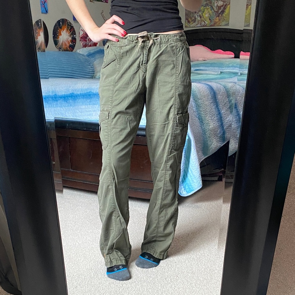 Lucy Olive Green Cargo Pants With Drawstring Waist Can Be Turned Into Capris